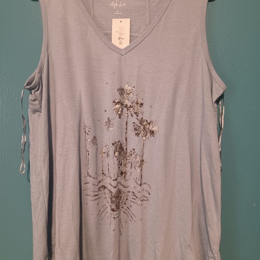 women shirt size L
